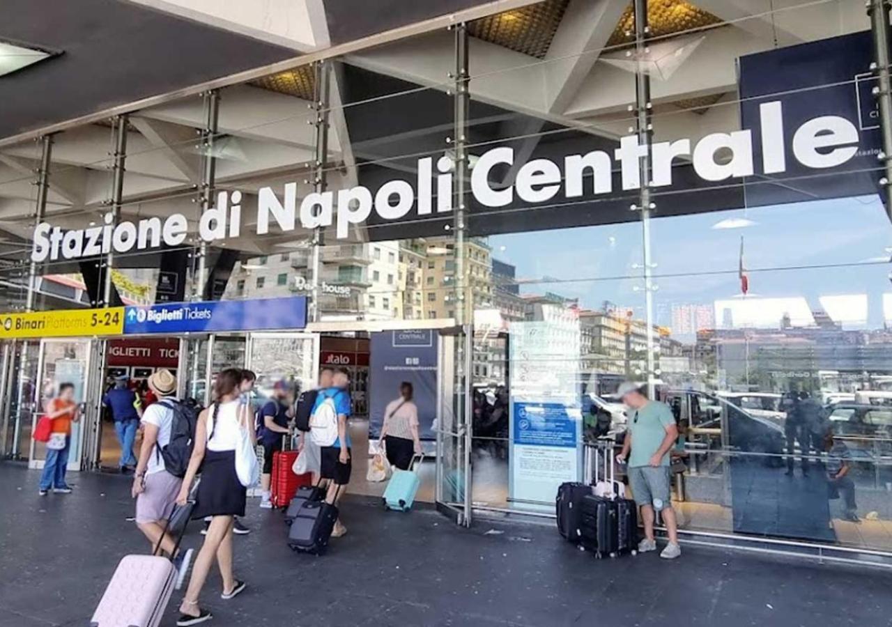 Corso Novara - 8 Posti Letto E Self Check-In Vicino La Stazione Centrale Di Napoli エクステリア 写真