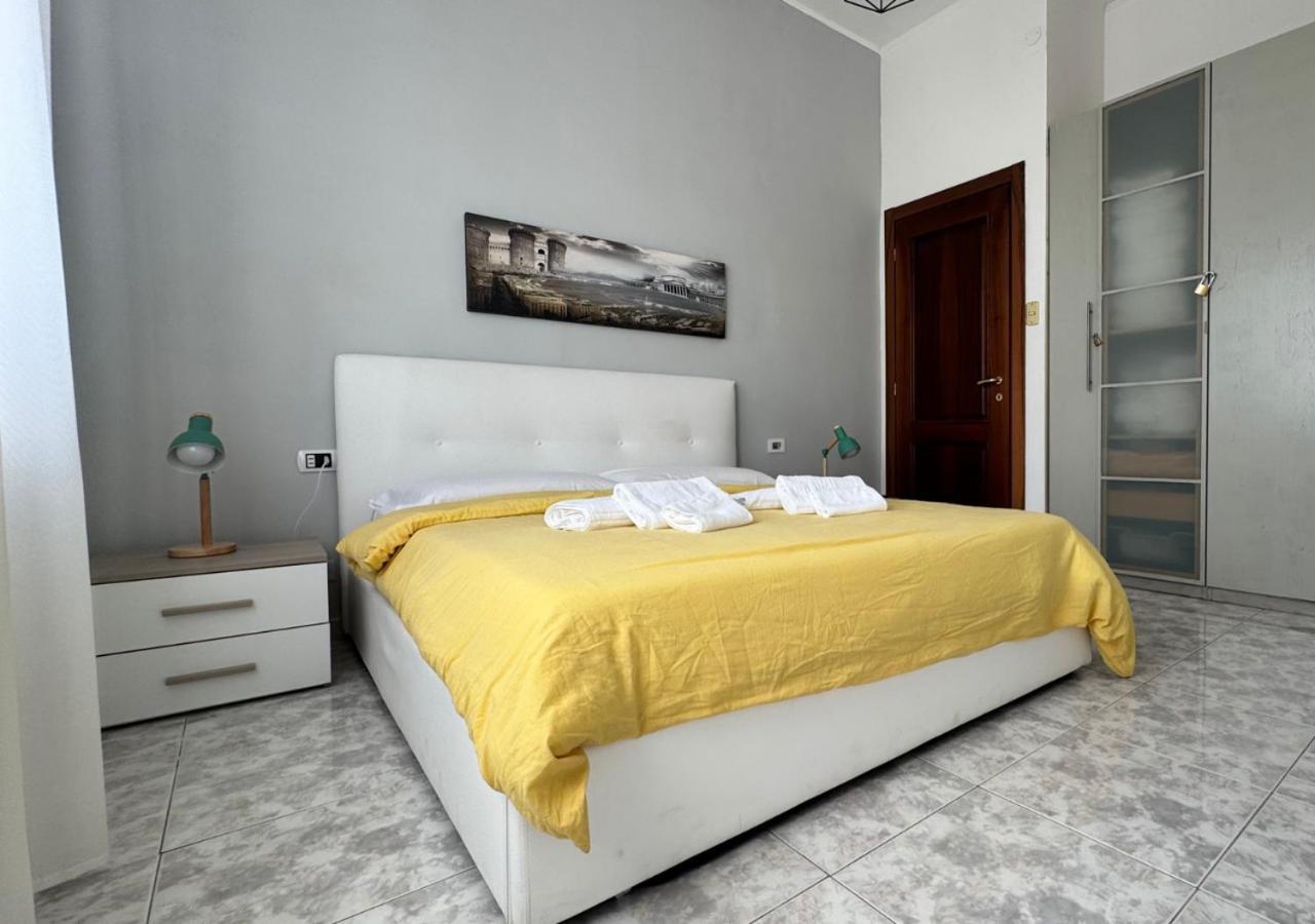 Corso Novara - 8 Posti Letto E Self Check-In Vicino La Stazione Centrale Di Napoli エクステリア 写真